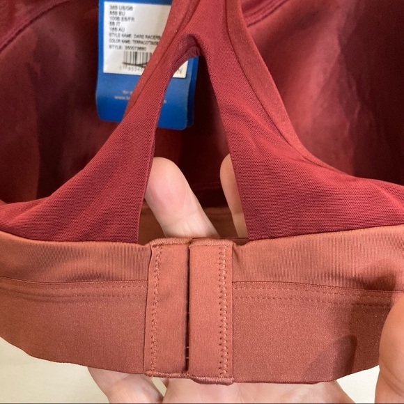 BROOKS Sz 38B Sports Bra Sweat Wicking Padded Adjustable Straps NWT - Picture 5 of 7